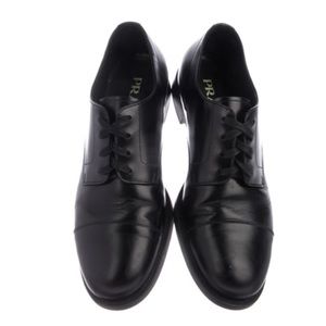 Prada lace up oxfords 10.5 Mens